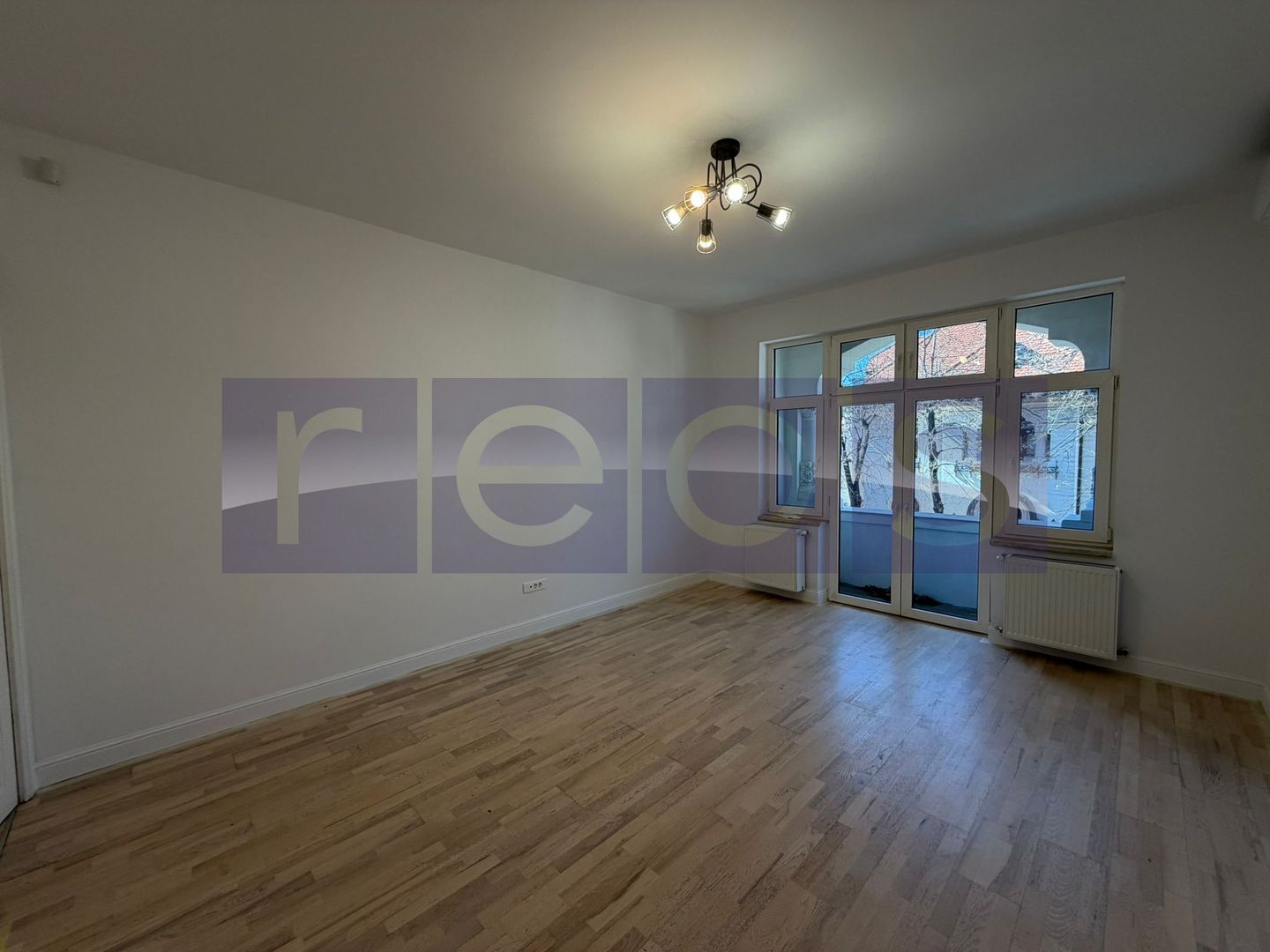 INCHIRIERE VILA INTERBELICA | CAPITALE | 360 MP | NOU RENOVATA | LUX - Poză 9