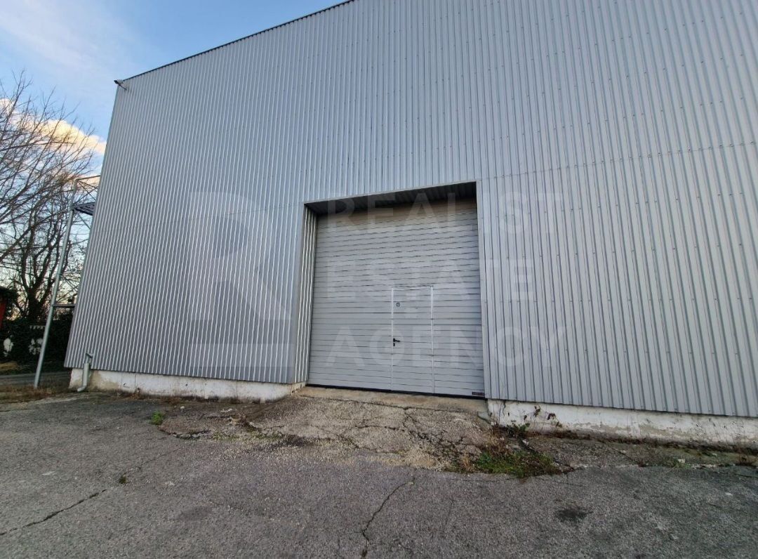 Chirie, spațiu industrial, 1.755 mp, str. Salcâmilor, Botanica - Poză 2