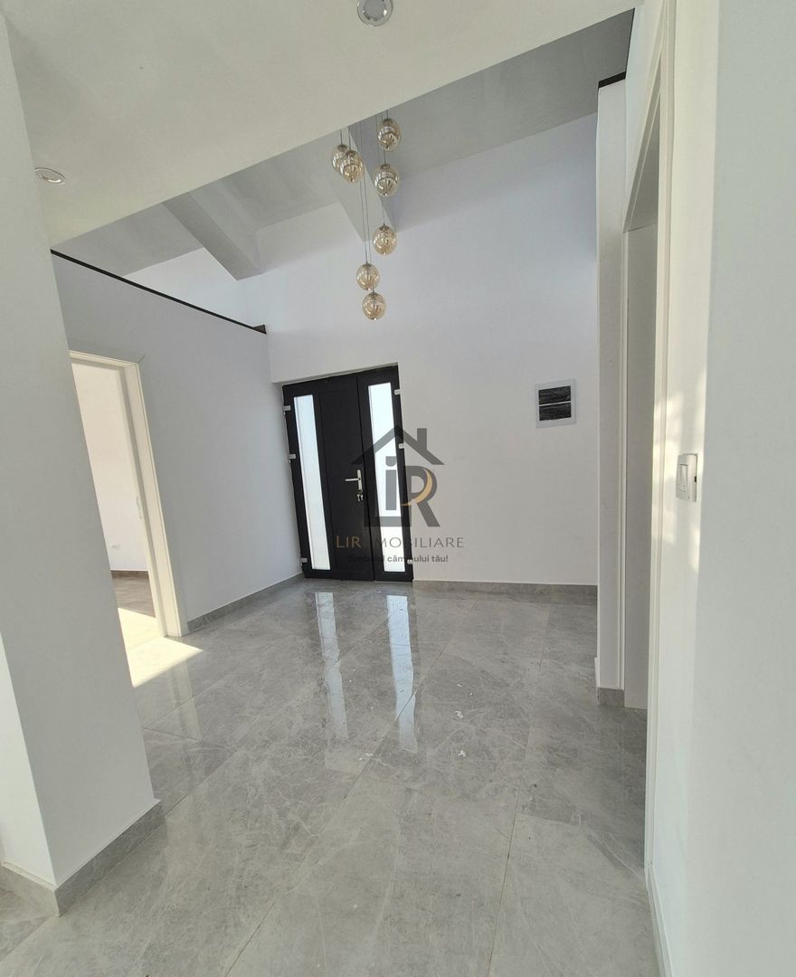 Vila 4 camere comision ZERO- Hlincea- Iasi - Poză 7