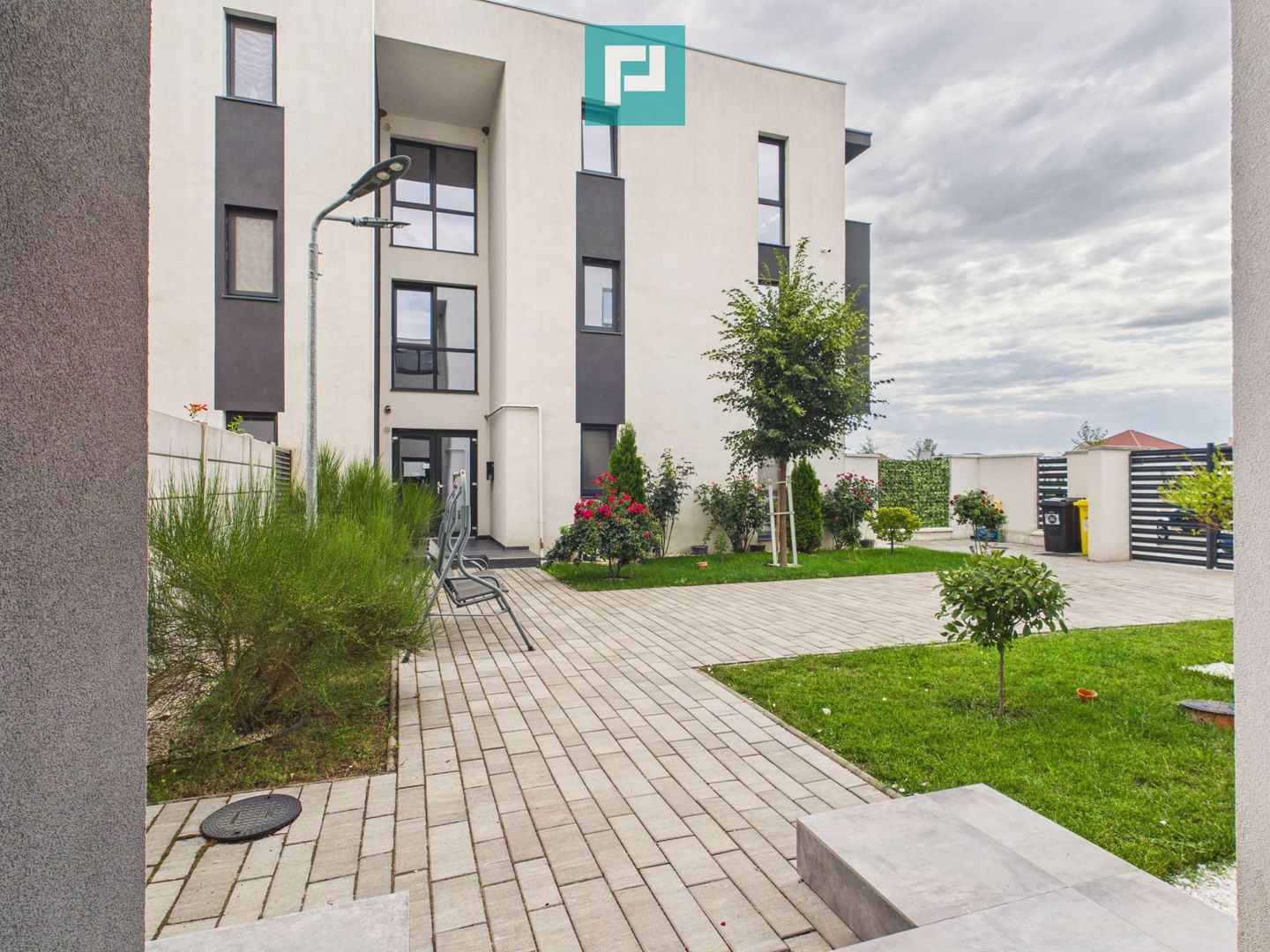 Apartament modern cu 2 camere  – Ciarda Roșie - Poză 33