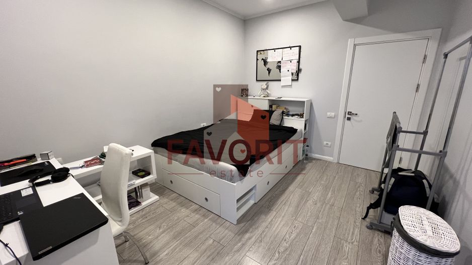 Parcare subterana si supraterana . Etaj 1 cu lift. Pozitie excelenta. - Poză 12