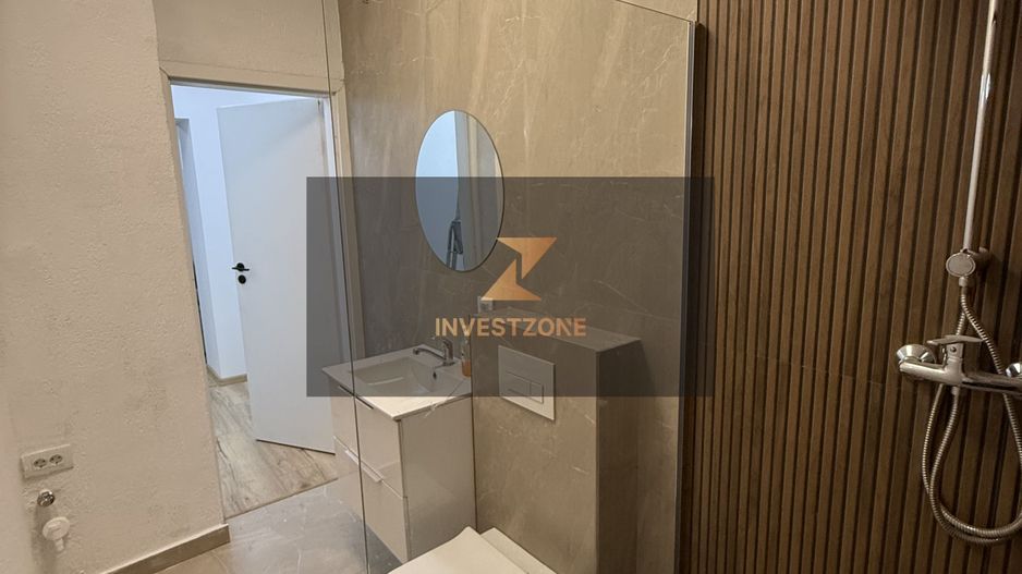 Casă în Oradea cartierul Velența curte 24 mp - Poză 4