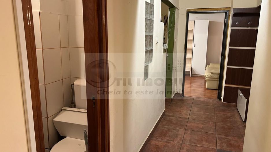 Apartament cu 3 camere decomandat, 2 bai - Nicolina - Etaj intermediar - Poză 6