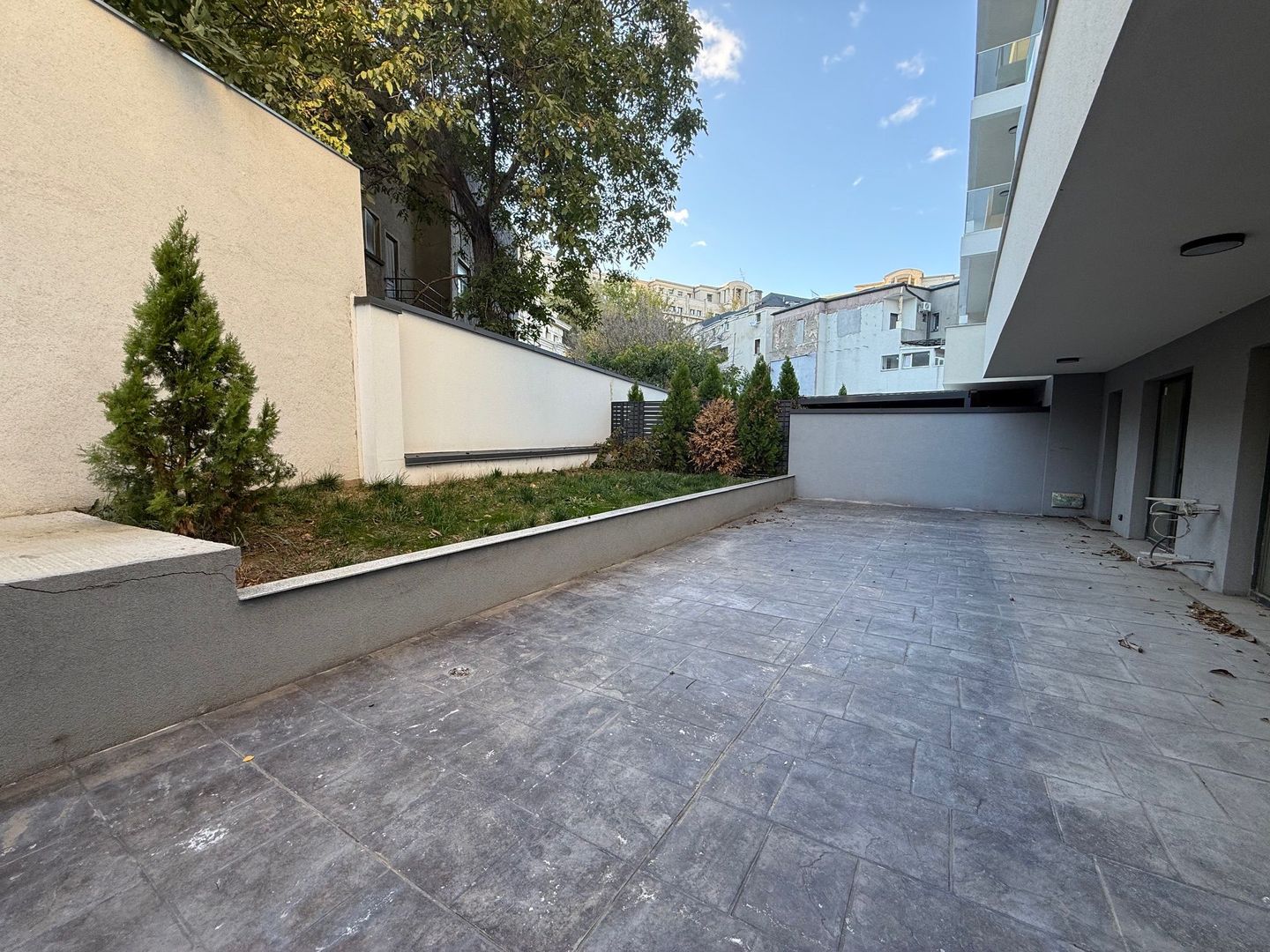 Apartament 4 Camere de Vanzare - Poză 27