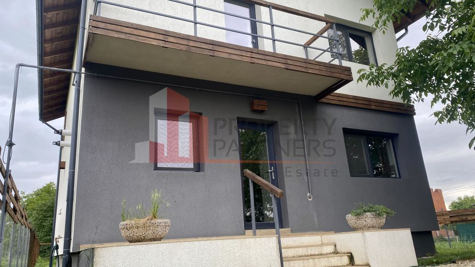 Casa cocheta langa padure - Gulia, DB. - Poză 3