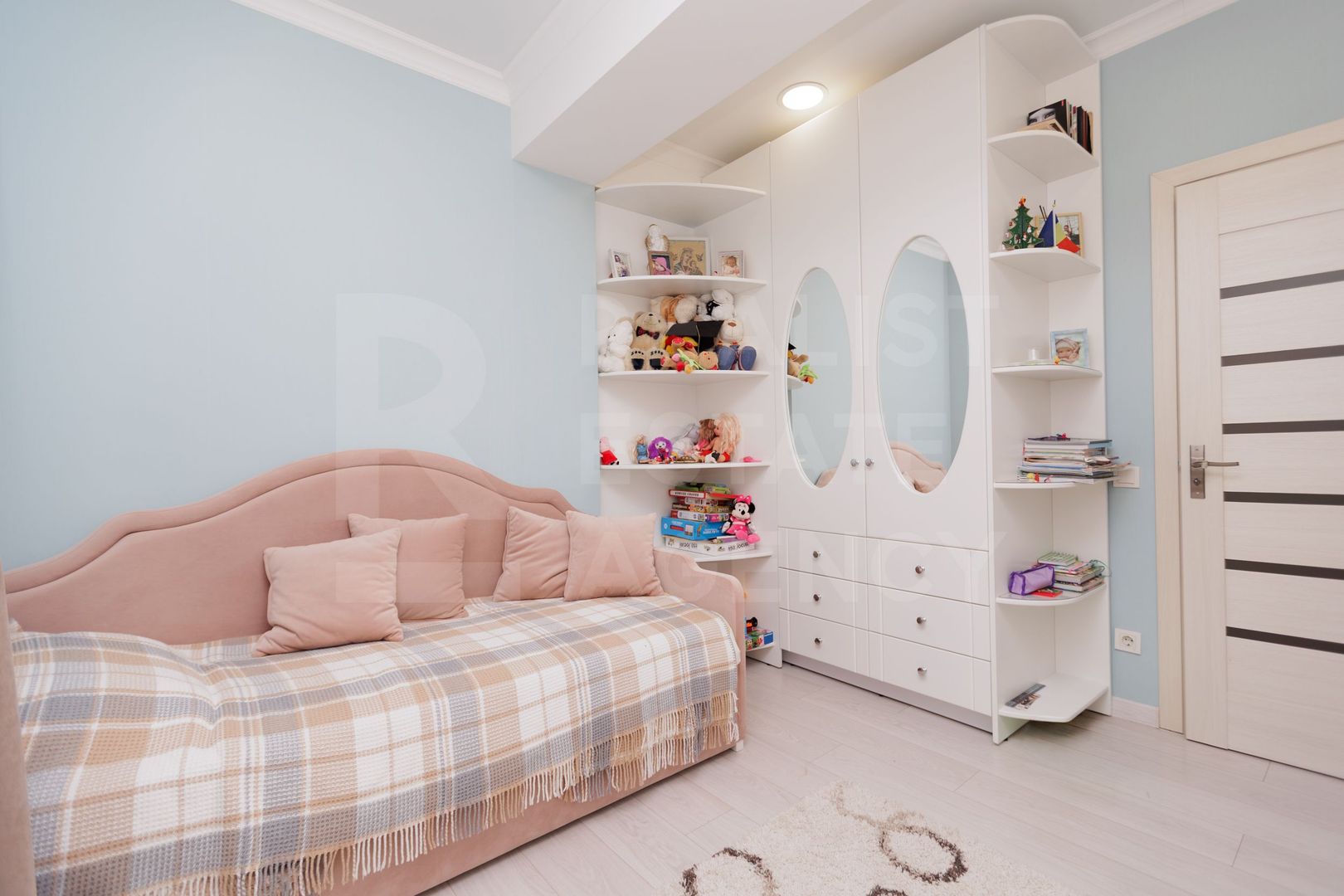 Vânzare, apartament, 2 camere, strada Alba Iulia, Buiucani - Poză 9