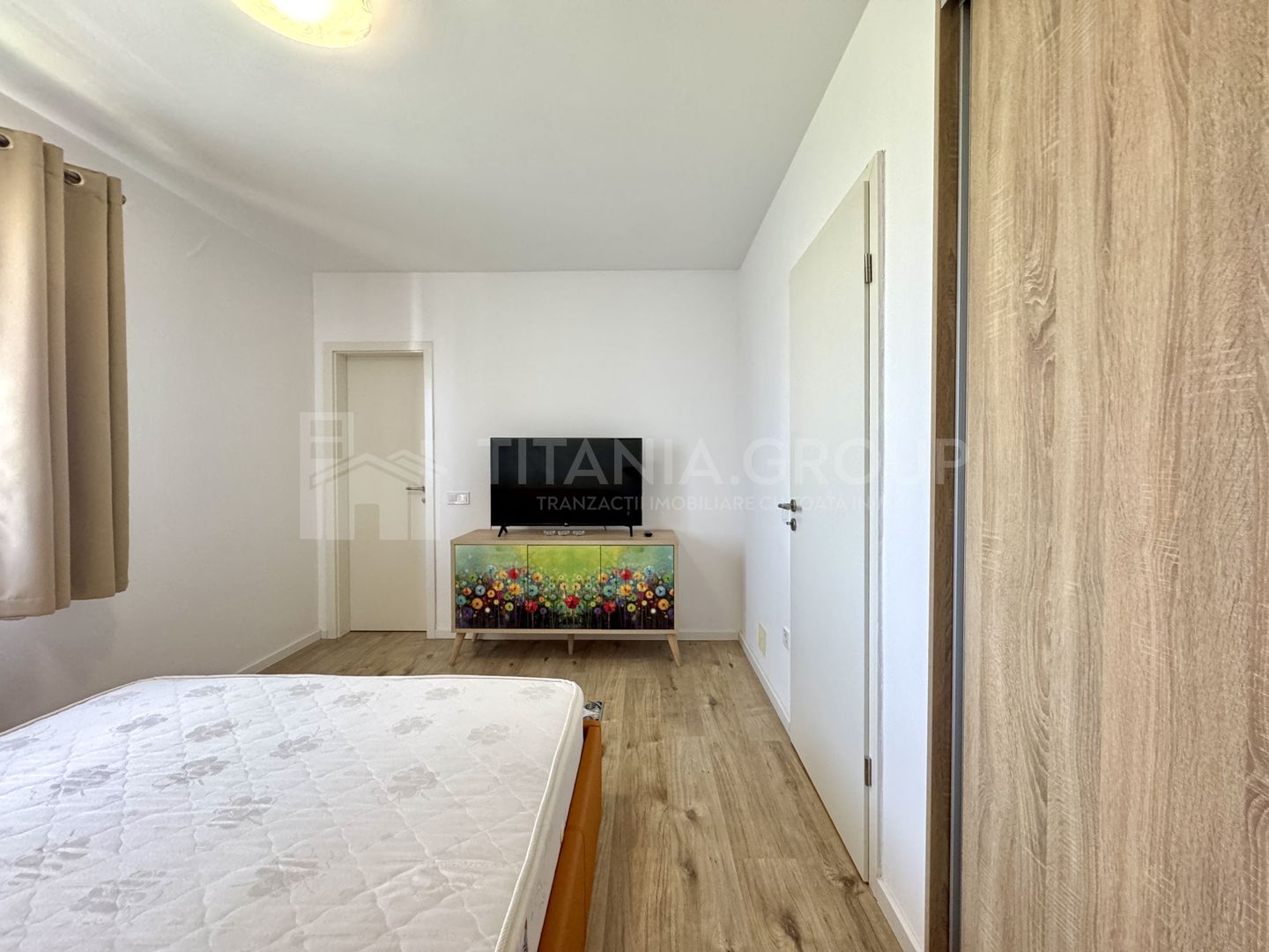 Apartament 3 camere, 2 băi, parcare și boxă – Ambiance Residence, Coresi - Poză 4