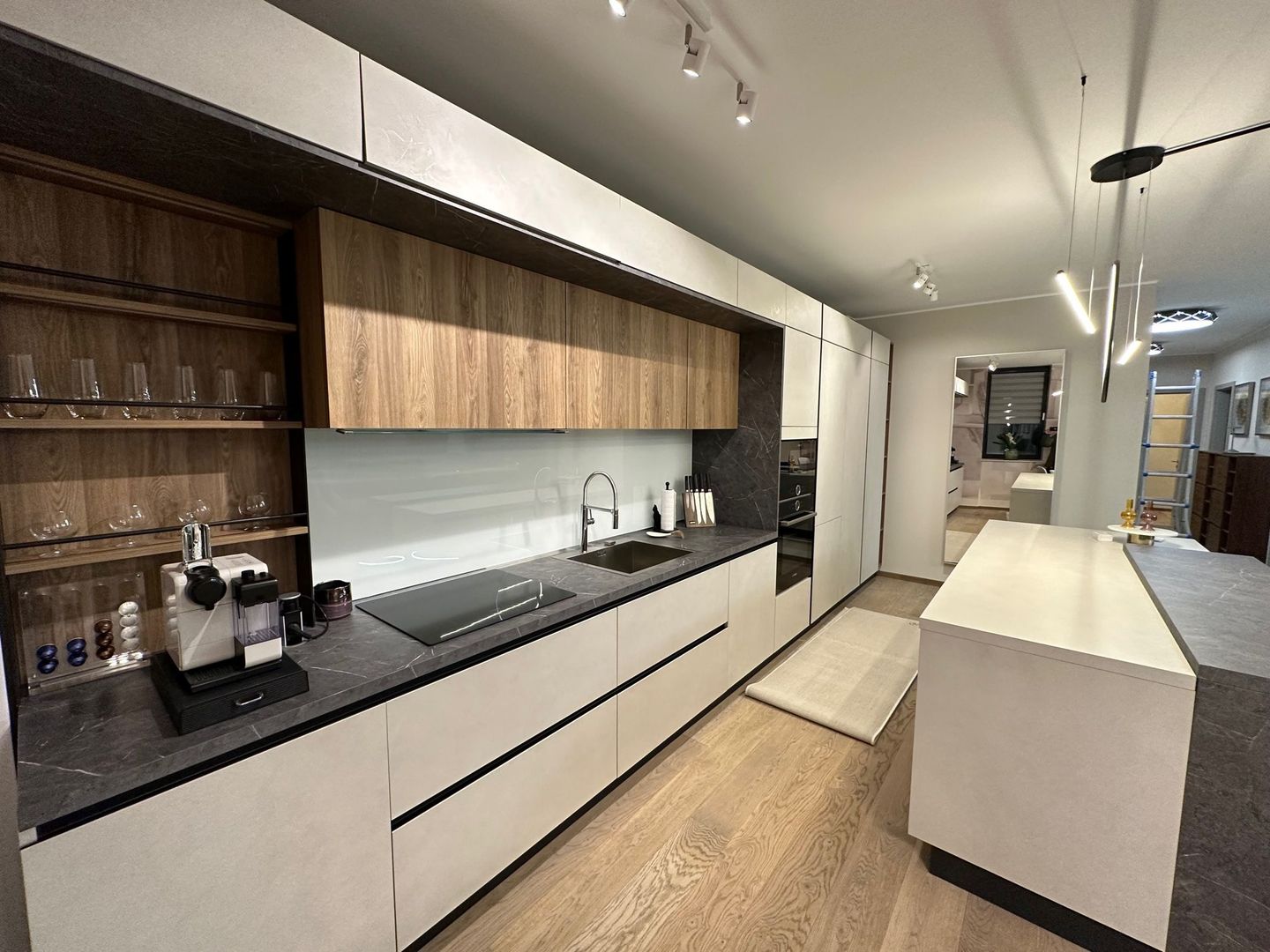 Luxury 4 rooms apartment  for Rent in Timisoara - Poză 6