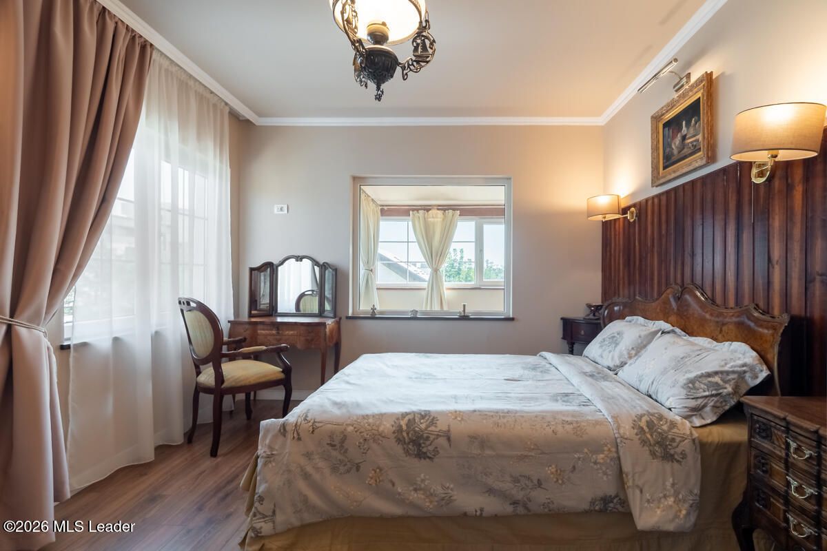 Pantelimon - Lebada, Vila Americana 301 mp, vedere la lac, creditabila - Poză 12