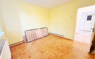 Apartament 3 camere decomandat Trivale - Poză 4