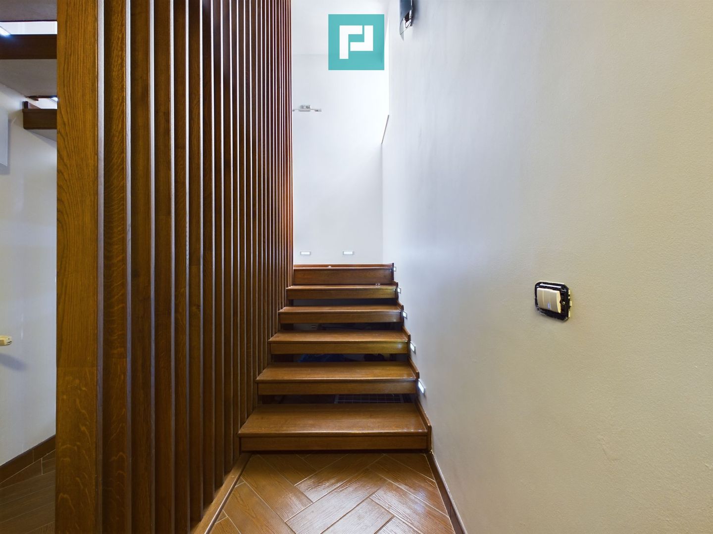 Vila de lux în Gai - Poză 11