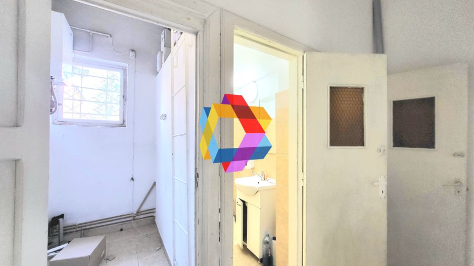 Spatiu de birouri cu super vad- 70 mp - Poză 7