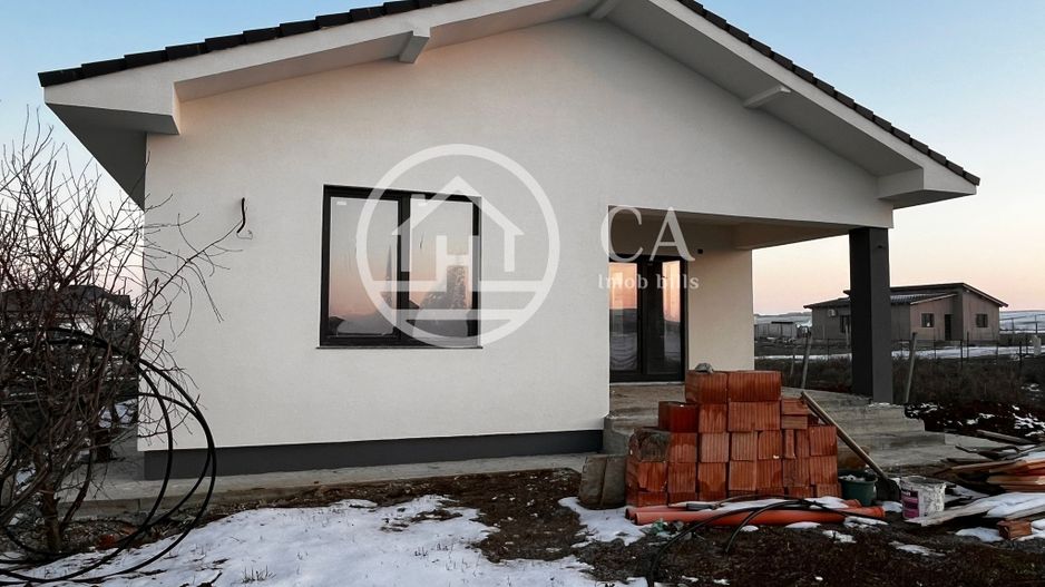 Casă de vânzare cu 4 camere in cartierul Bălcescu, Oradea - Poză 13