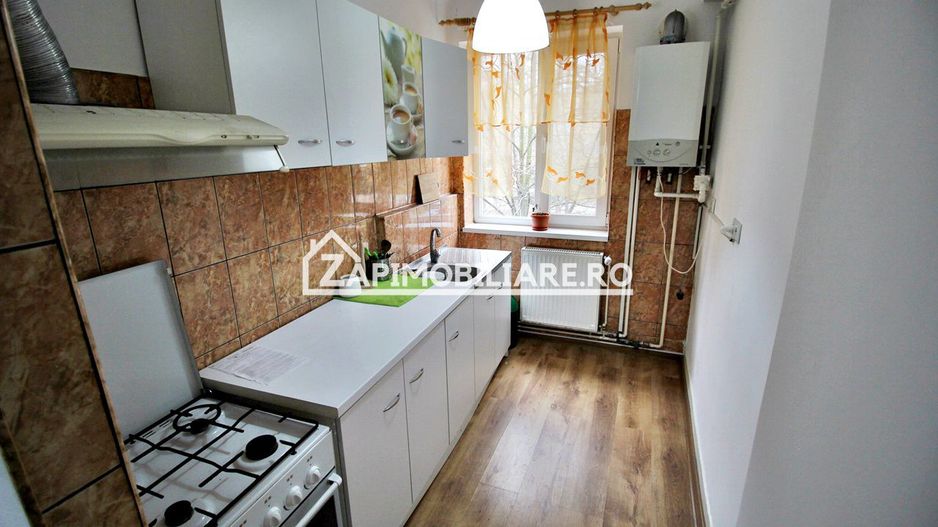 Apartament 2 camere, 1 pivniță, 55 mp,et 1,aproape de Centru - Poză 5