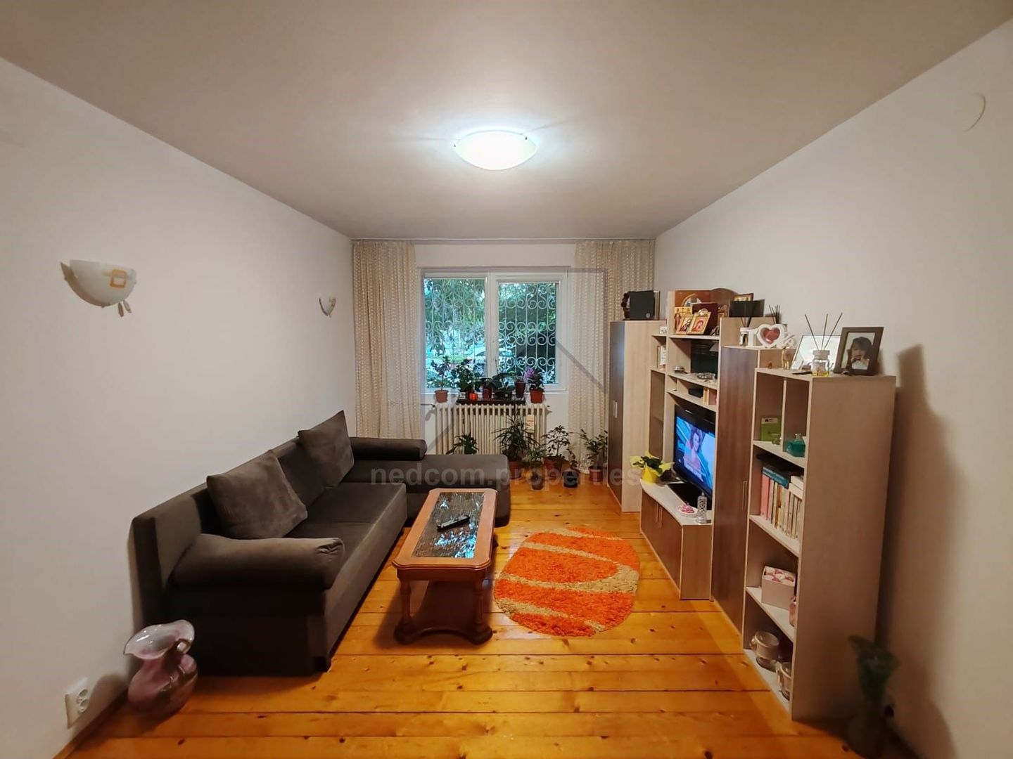 Vanzare apartament 4 camere - Rahova - str. Soldat Croitoru - Poză 1