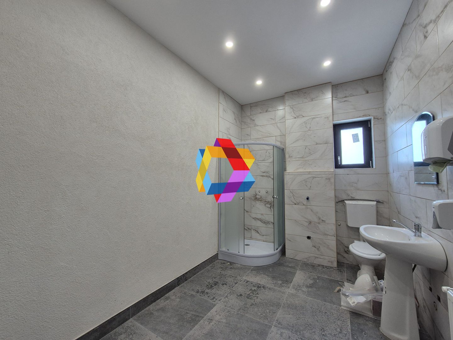 Spatiu industrial- 1240 mp  # plus-imo.ro - Poză 17