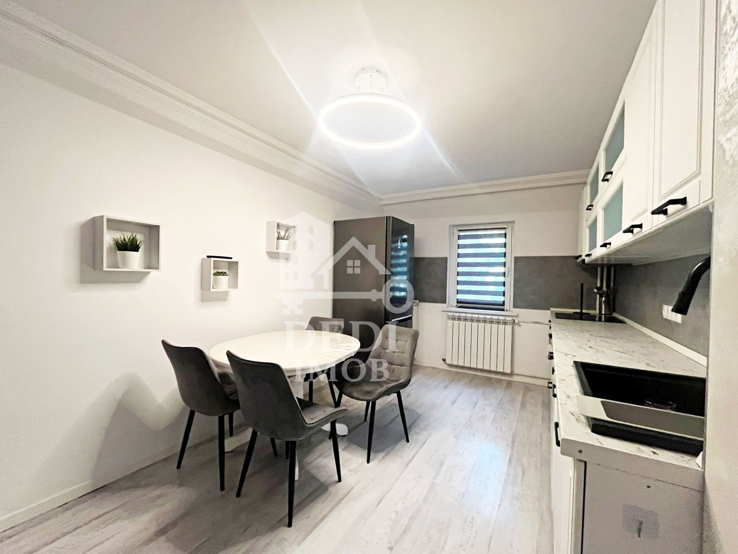 Apartament 3 camere de inchiriat in zona Decebal, Oradea - Poză 7