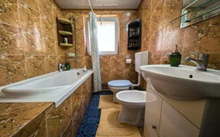 Casă 4 camere și 720 mp teren + beci și anexe - Poză 16