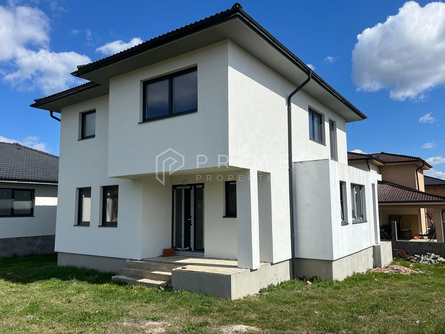 Casă individuală modernă în Corunca 150 mp utili  acces rapid Tg-Mureș - Poză 2