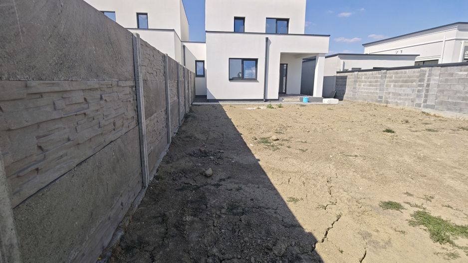 1/2 Duplex Sacalaz P+E,4Camere,2 Bai,Proiect Modern - Poză 6