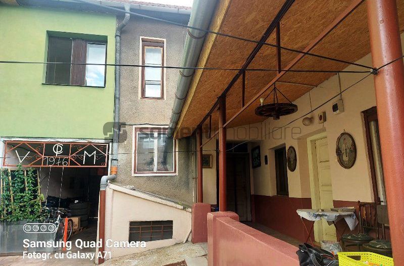 Casa cu 3 apartamente in zona Muzeului - Poză 1
