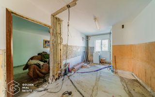 Apartament 3 camere, zona Alfa, decomandat - Poză 9
