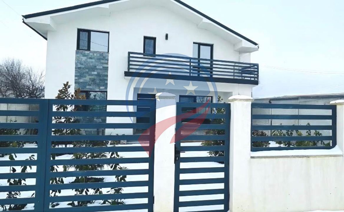 Casă excelentă de vânzare Cârcea - Poză 1