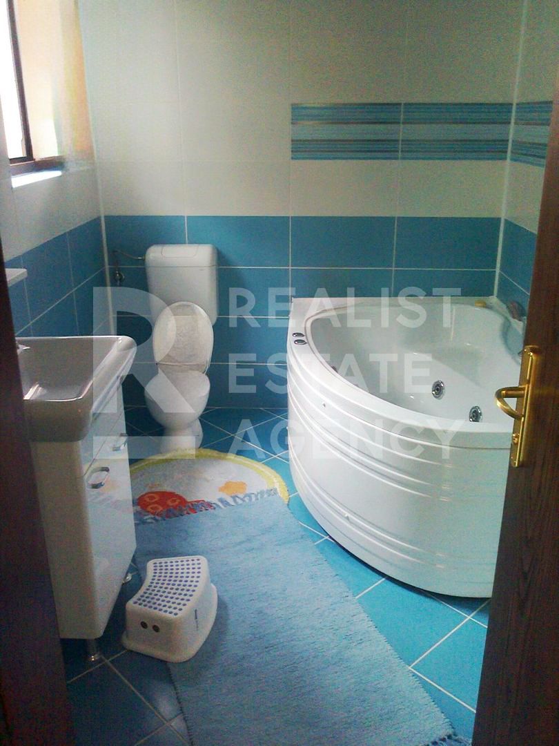 Chirie, casa cu 8 camere, Eroii Revoluției - Poză 10