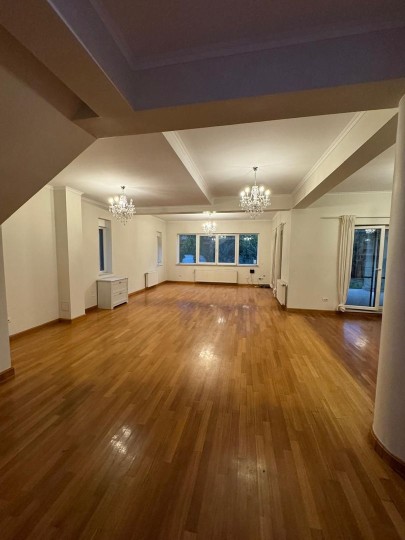 Vila Pipera - Poză 18