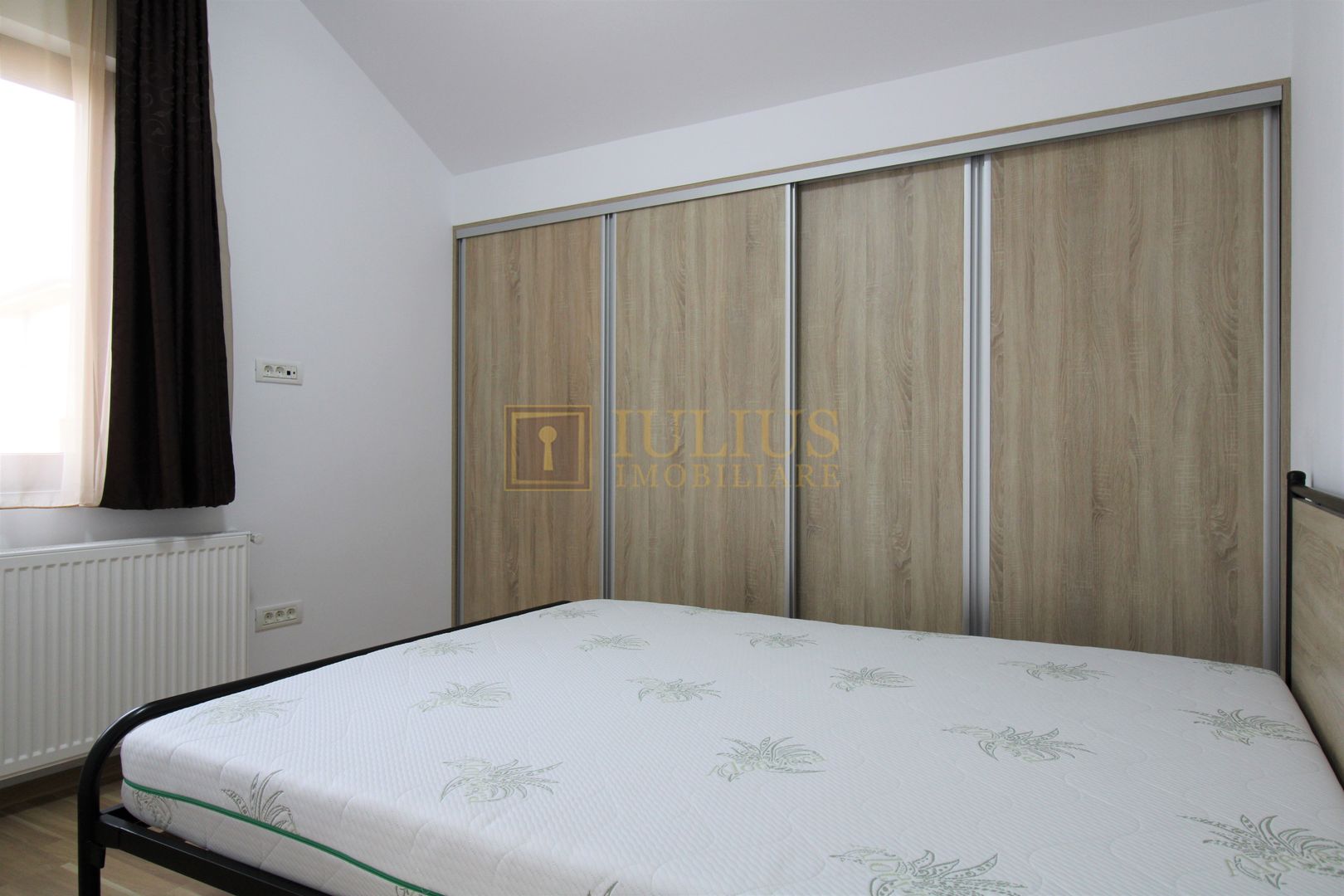 2 dormitoare, 80 mp utili, gradina si curte proprie de 300mp. - Poză 8