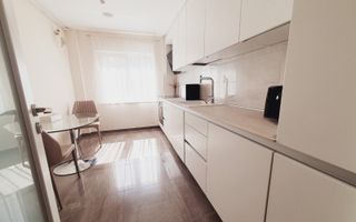 Punctele Cardinale | Apartament spatios | 3 camere + 1 Birou - Poză 8