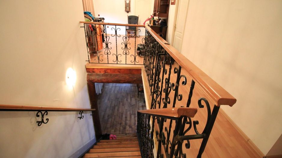 Proprietate deosebita - casa cu curte si livada - Poză 25