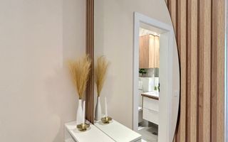 Apartament ultrafinisat / Zona Vivo - Poză 16