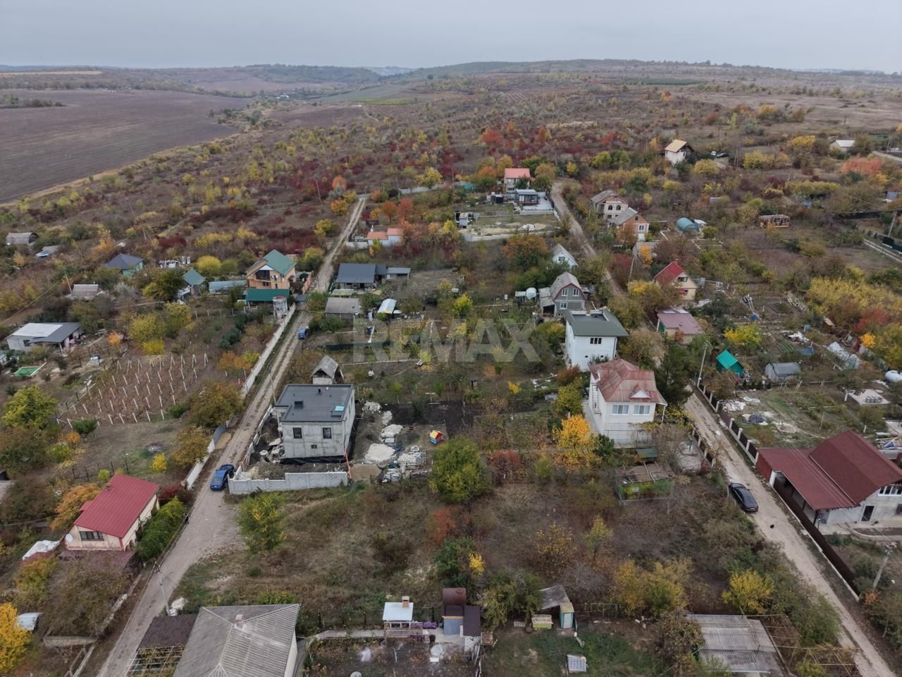 DE VÂNZARE | LOT 6 ARI – SURUCENI, IALOVENI - Poză 2