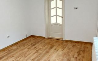 Casa - 6 camere | Dacia -Vasile Lascăr | 130mp | Curte individuala - Poză 3