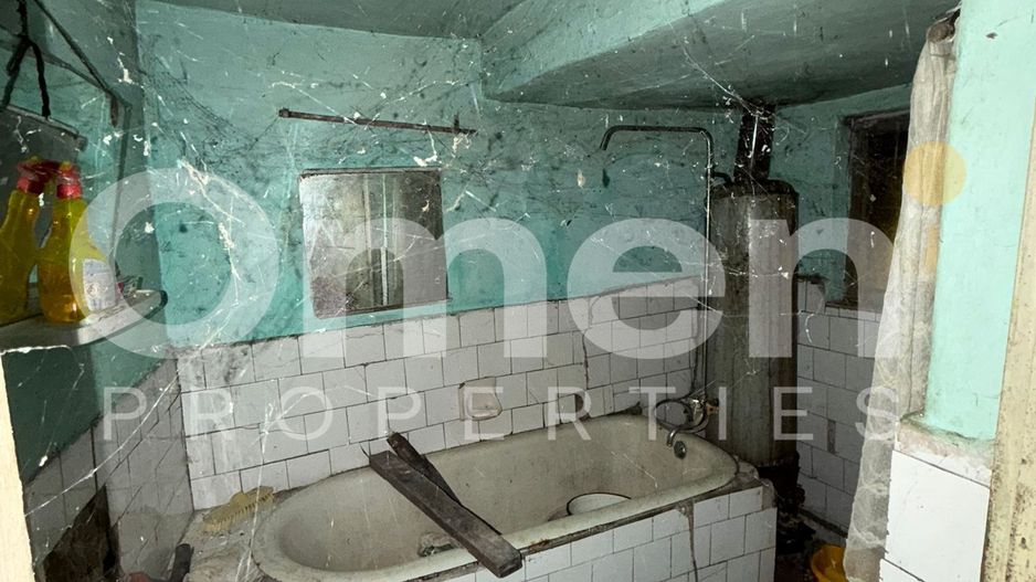 Casa renovabila, cu 6 ari de teren, zona linistita, Baia Sprie - Poză 11