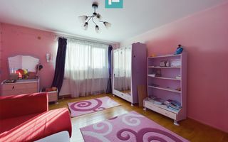 Vilă spațioasă cu 8 camere, Grădiște - Poză 32