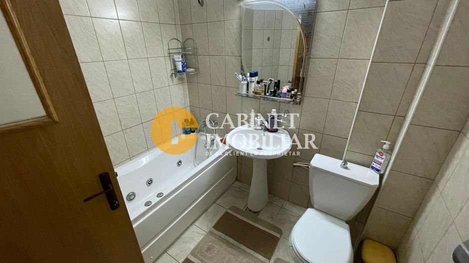 APARTAMENT 3 CAMERE DECOMANDAT - PACURARI - Poză 6