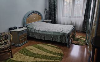 Vilă spațioasă P+1+M cu curte și garaj – Colentina - Poză 5