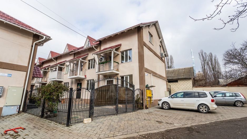 Chirie, casă, 3 nivele, 5 camere, strada Cantinei, Durlești - Poză 28