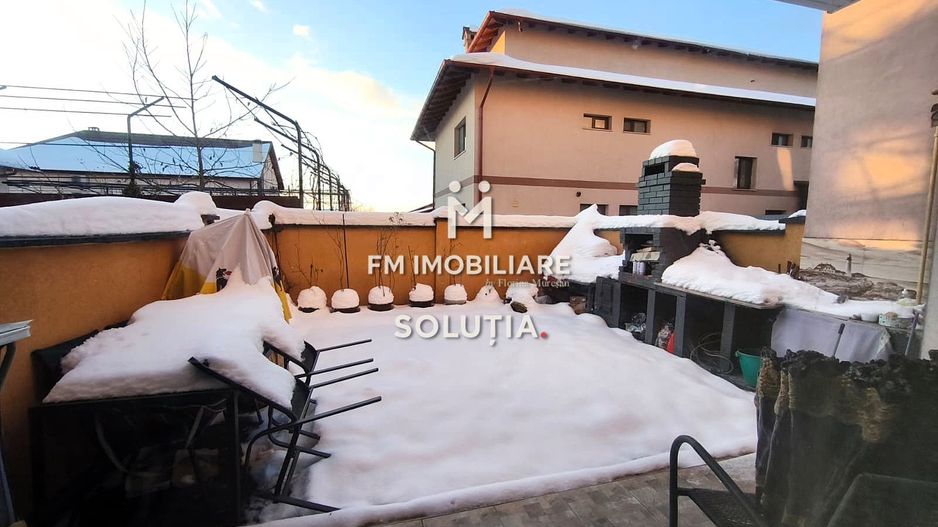 Casă tip insiruită | 2 etaje | curte amenajată | Baia Mare - Poză 6