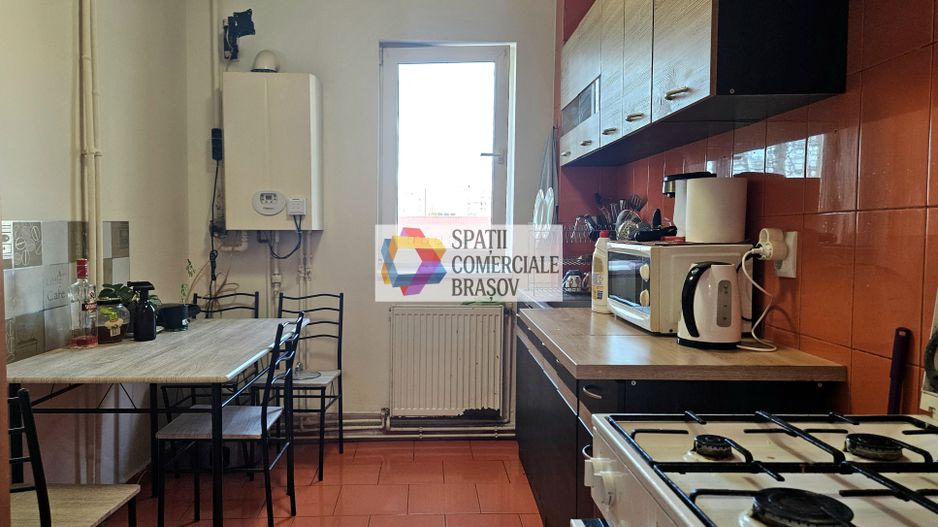 Oportunitate! Apartament 3 camere de vânzare Brasov, zona Astra, 57 mp, Plus-imo - Poză 2