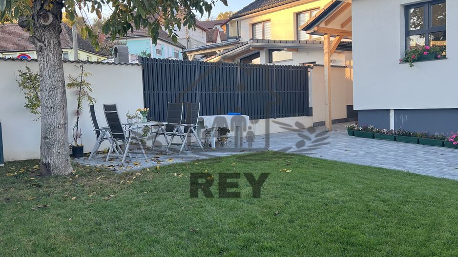 Duplex de vânzare Cisnădie / Zona Centru - Mall - Poză 22