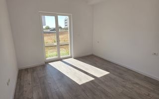 Apartament 3 camere la parter, 62,4 mp utili + grădină proprie 72,1 mp - Poză 3