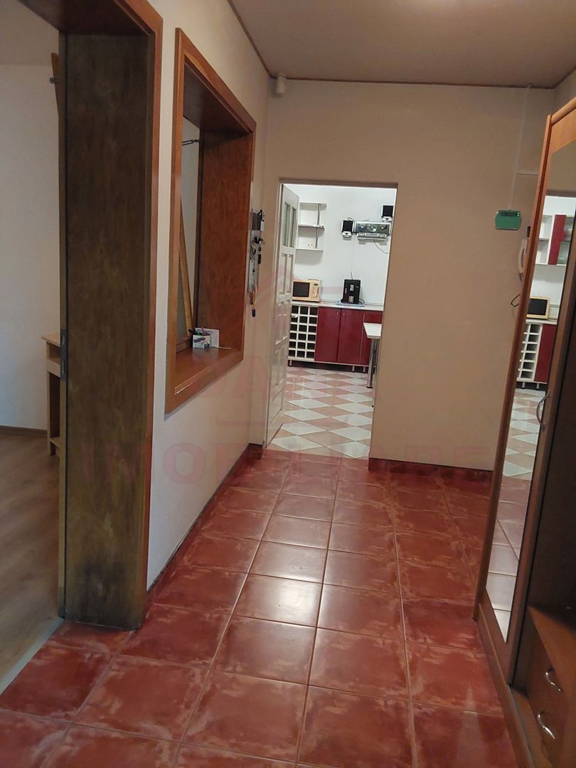 CASĂ P+E, 360 MP, 5 CAMERE\ OȚELU-ROȘU\ZONA GAI - Poză 6