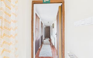 Casă cu teren 930 mp în Becicherecu Mic - Poză 5