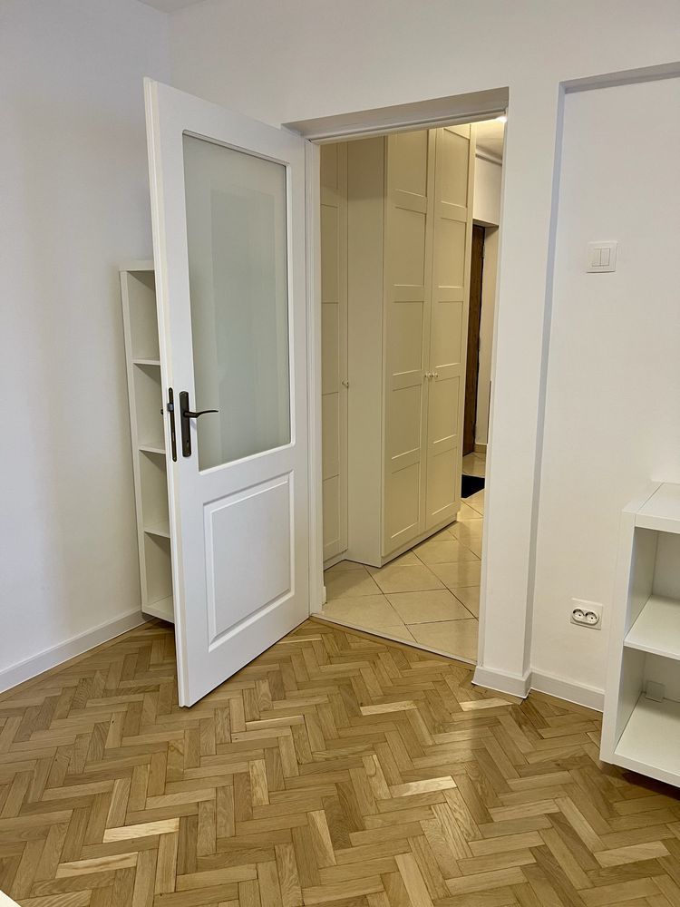 Decebal – Unirii | Garsonieră decomandată 43 mp | Centrală proprie | Renovată in - Poză 4