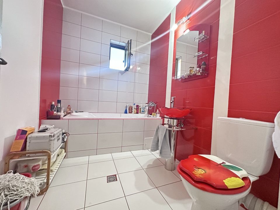 Apartament 3 camere, 2 bai, etajul 2 - Cart. Arhitectilor - Poză 9