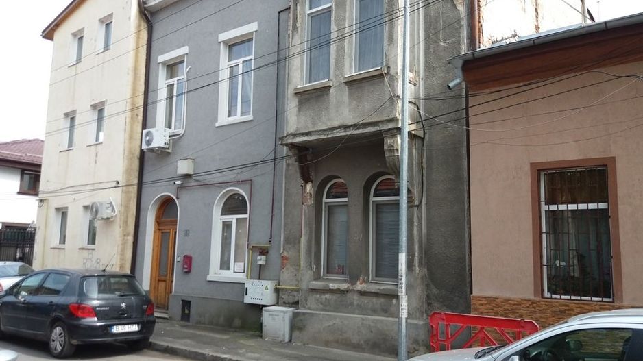 vand / inchiriez apartamente zona Unirii Tineretului - Poză 4