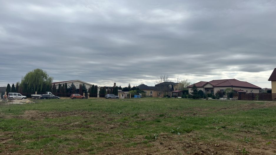 Teren intravilan de vanzare cu o suprafata de 865 mp in Paleu,Bihor - Poză 3